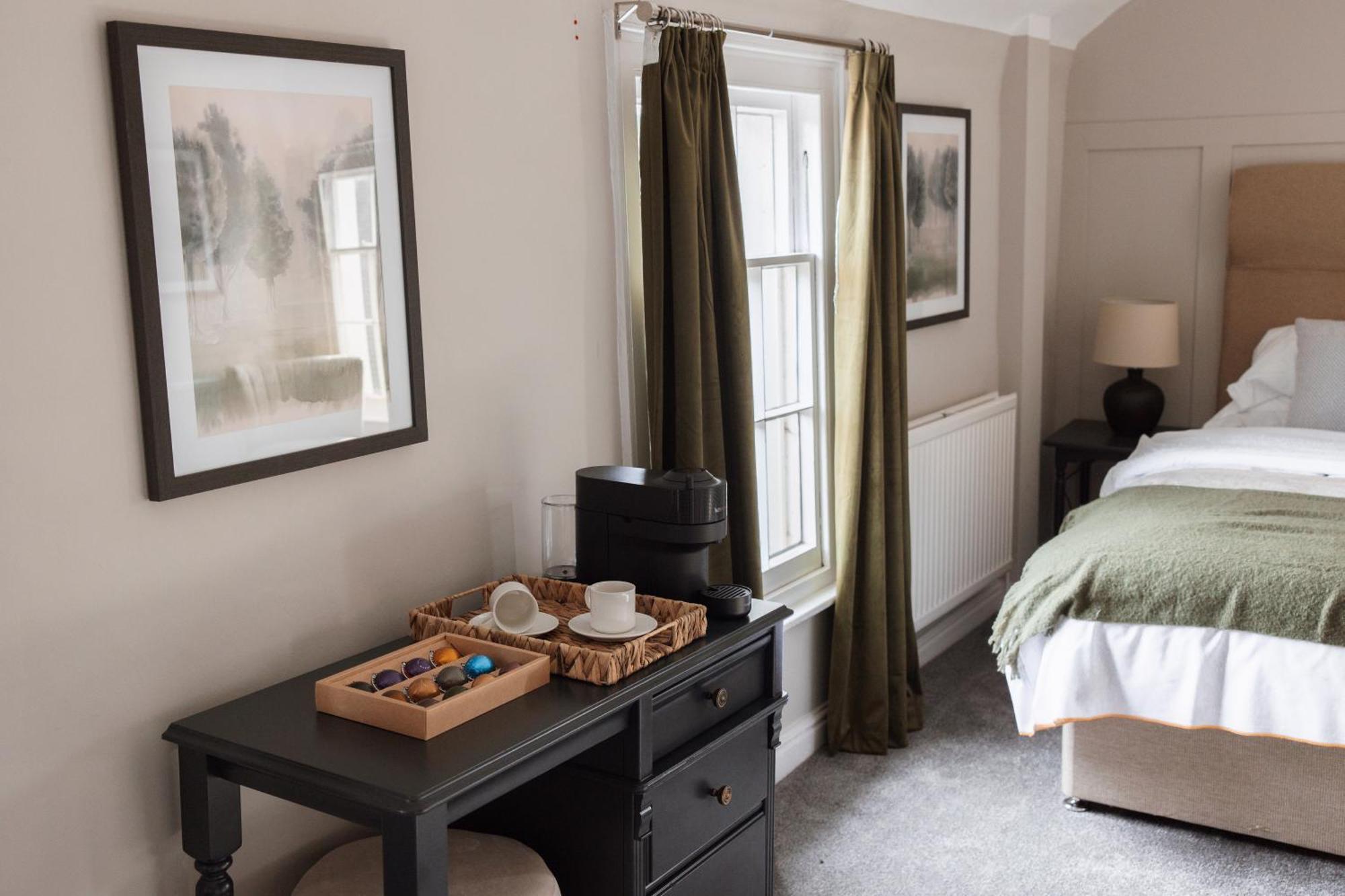 The Raven Hotel At Much Wenlock By Purestay Екстер'єр фото