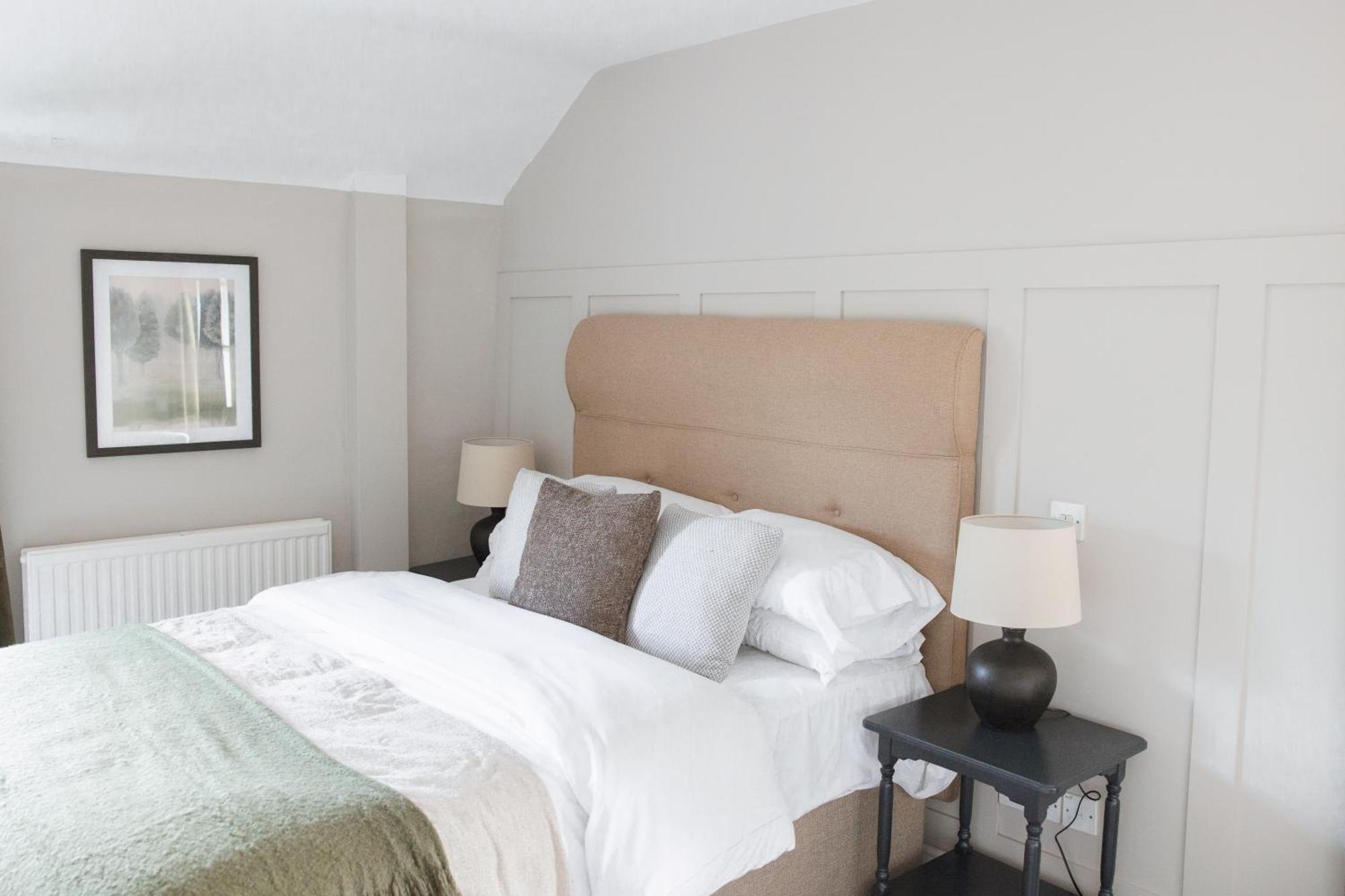 The Raven Hotel At Much Wenlock By Purestay Екстер'єр фото