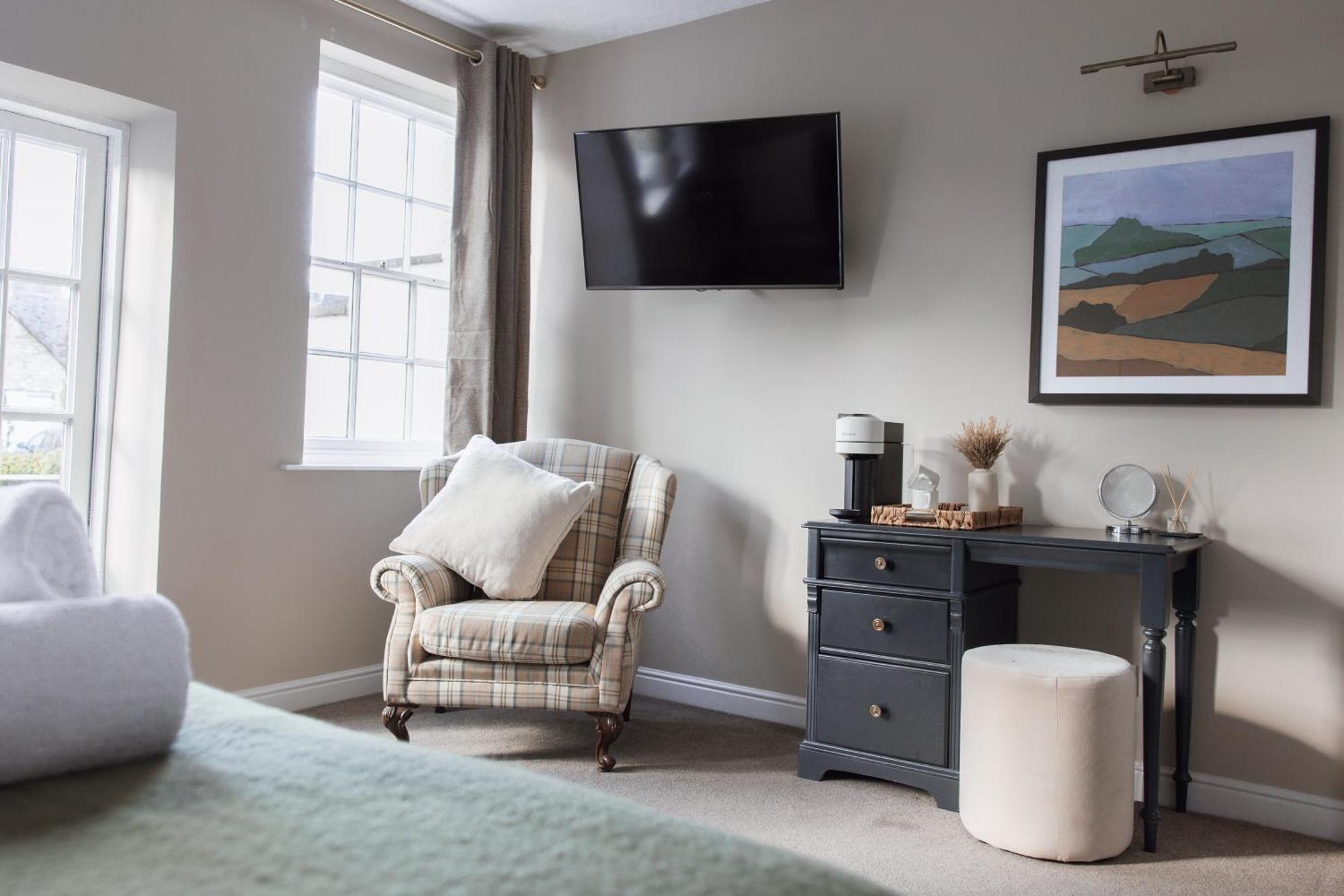 The Raven Hotel At Much Wenlock By Purestay Екстер'єр фото